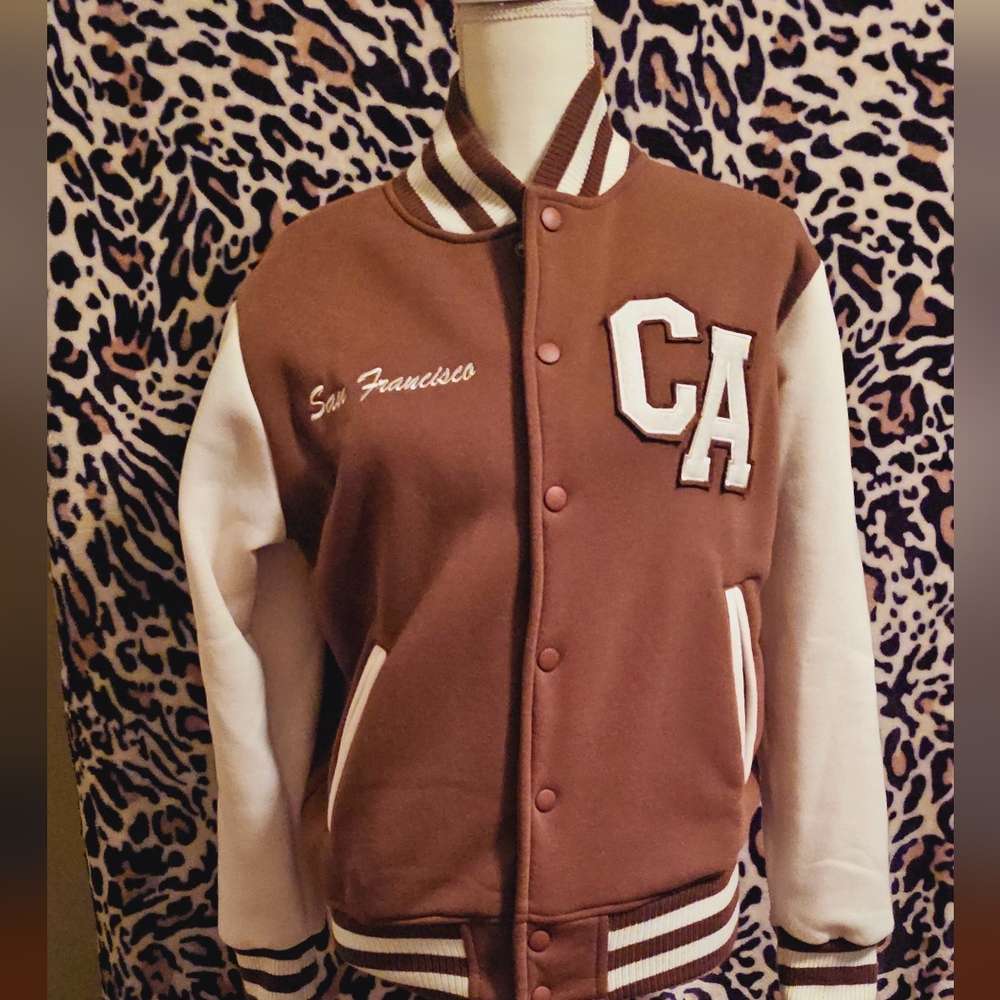 Sanfrancisco letterman size Small NWOT